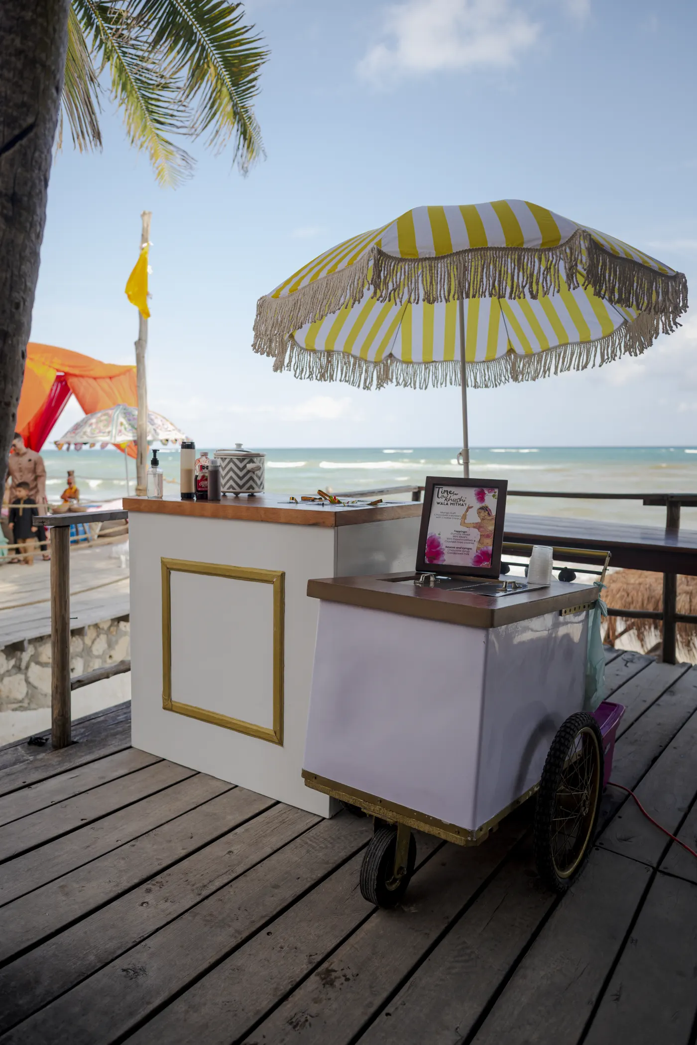 Kulfi cart overlooking the Caribbean Sea