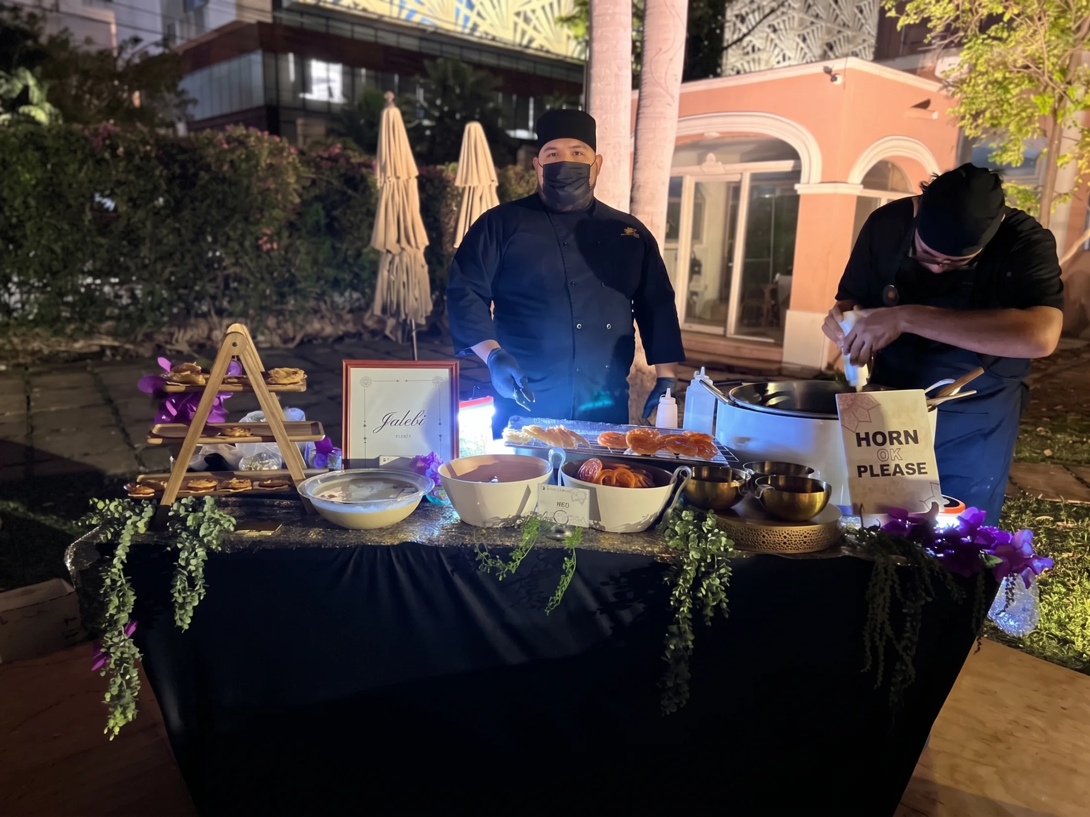 Live Jalebi dessert station